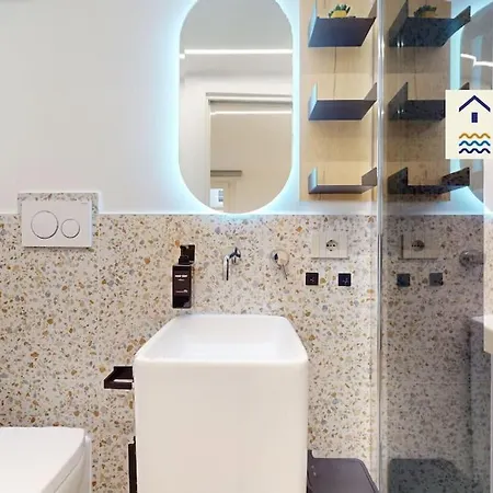 Oltremare - Cavana *